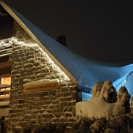 Sirovka Villa Horní Polubný Buitenkant foto
