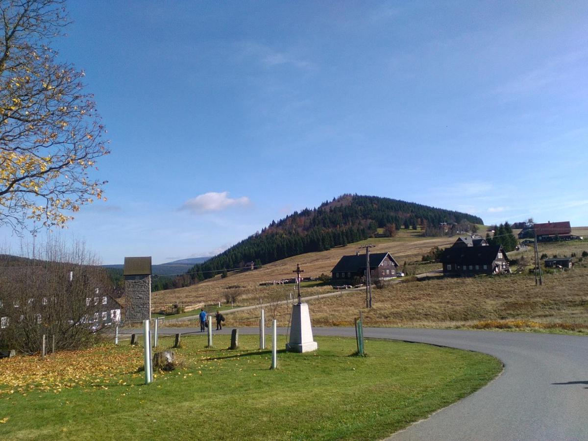 Sirovka Villa Horní Polubný Buitenkant foto