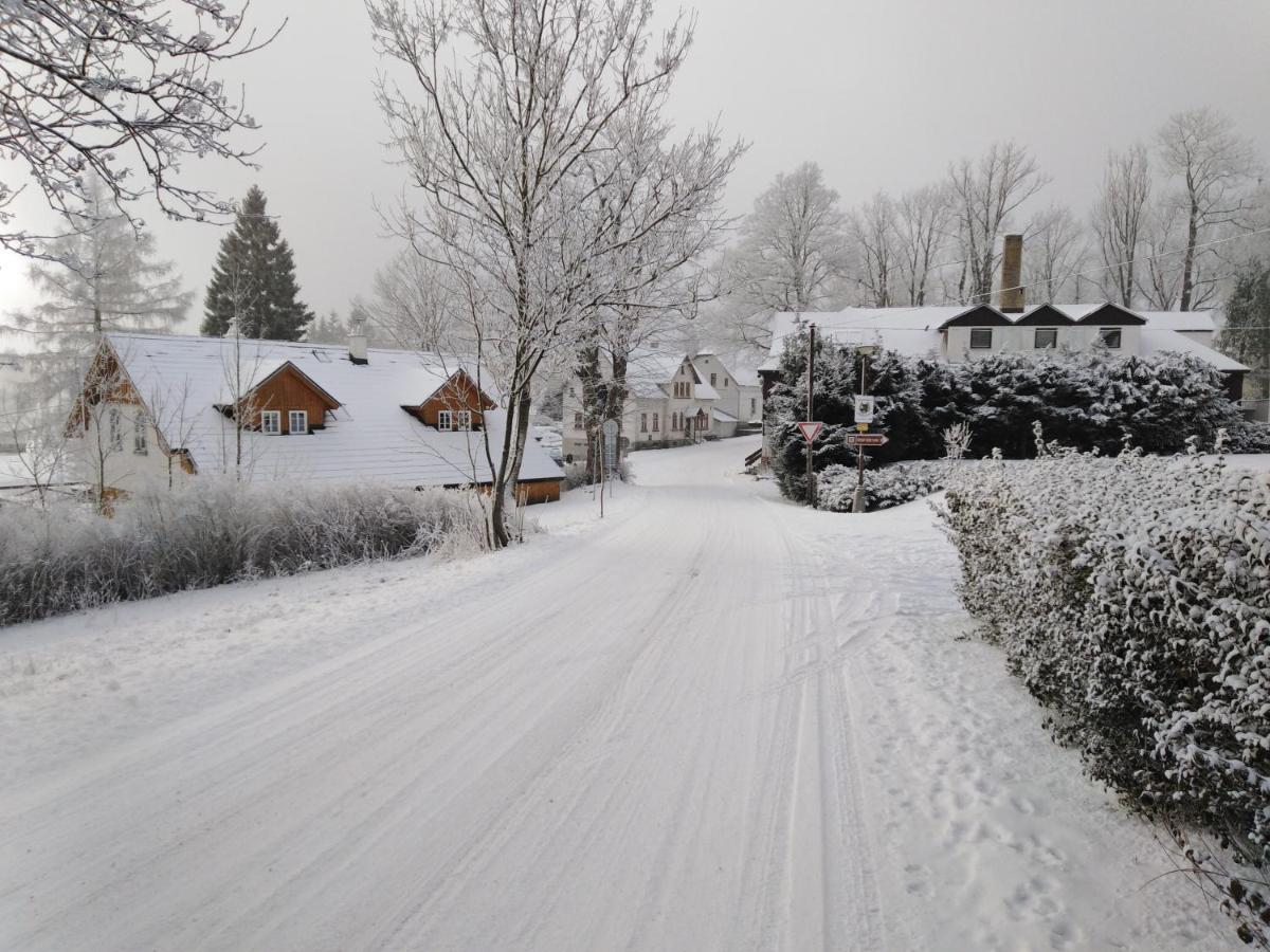 Sirovka Villa Horní Polubný Buitenkant foto
