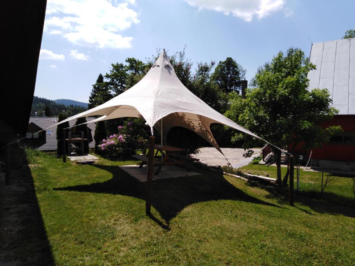 Sirovka Villa Horní Polubný Buitenkant foto